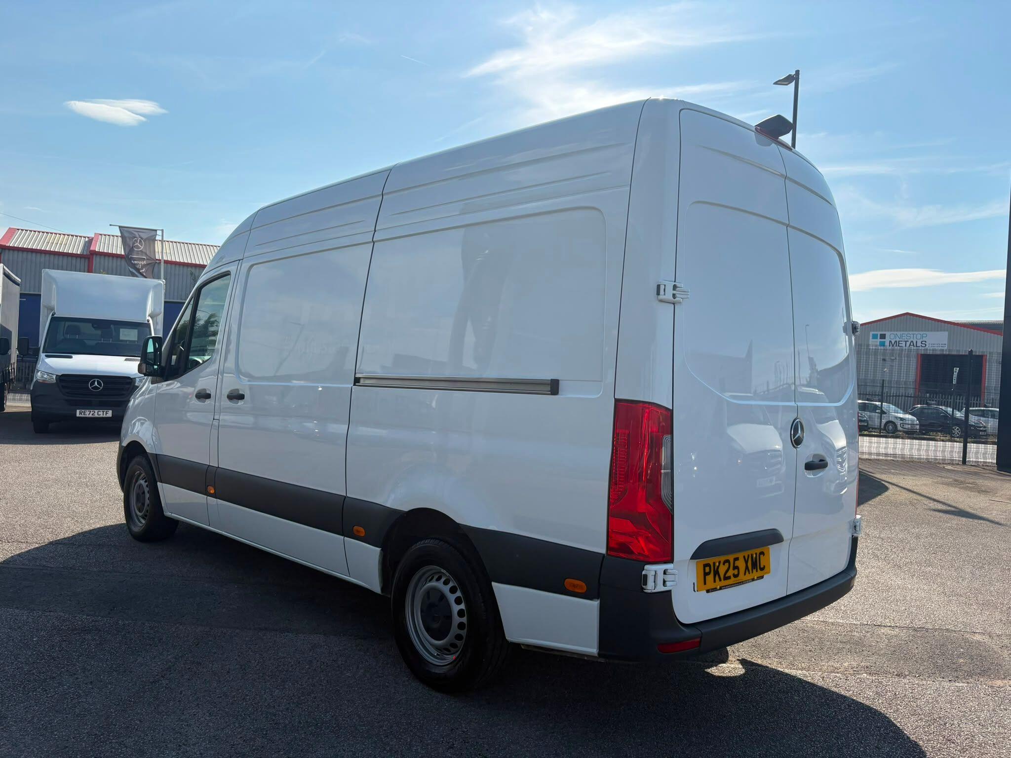 Mercedes-Benz Sprinter